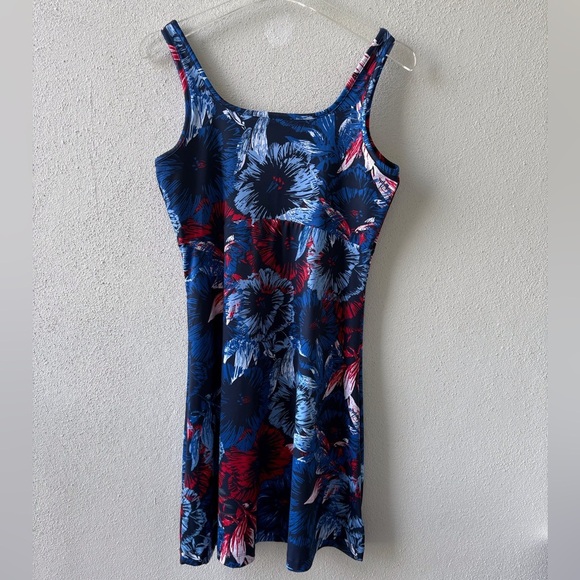Columbia Dresses & Skirts - Columbia PFG Athleisure Dress Size M Sleeveless Summer Boating Pool Beach